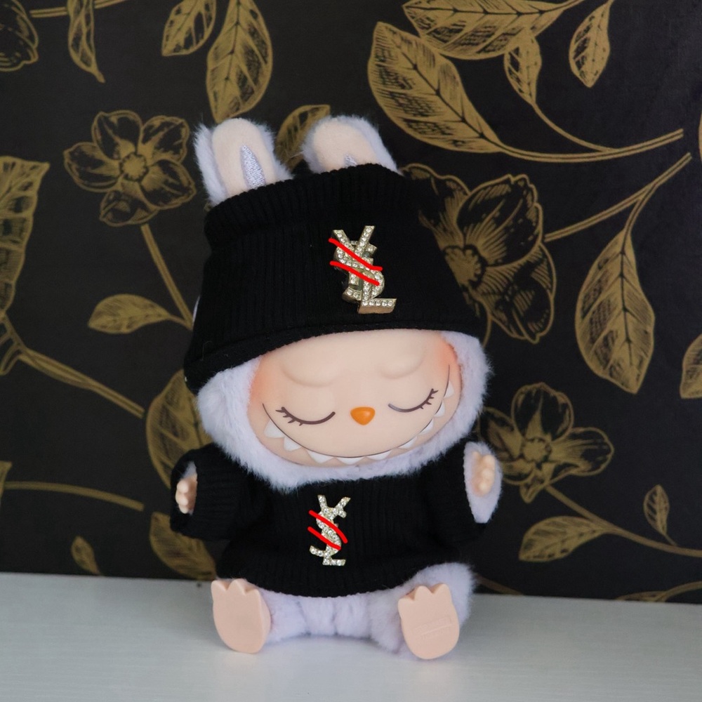 Labubu Clothes Black Beanie and Shirt (DOLL NOT INCLUDED)